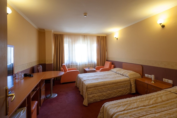 Imagen de la habitación del Hotel Park Sevastokrator. Foto 13