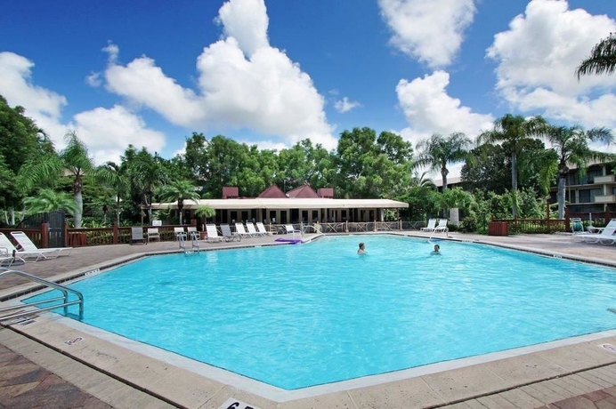Imagen de la piscina del Hotel Park Shore Resort. Foto 12