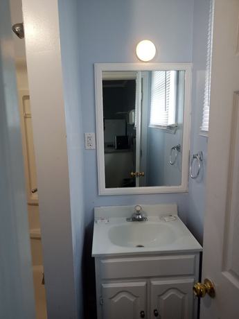Imagen de la habitación del Hotel Park Side Motel. Foto 9