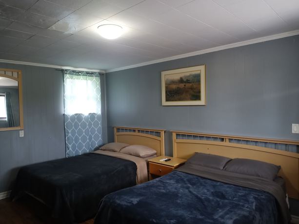 Imagen de la habitación del Hotel Park Side Motel. Foto 15