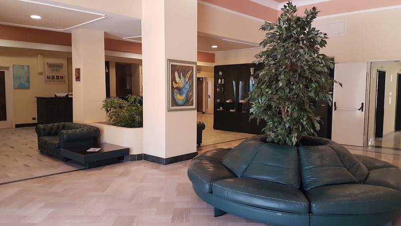 Imagen de los interiores del Hotel Park, Siracusa. Foto 16
