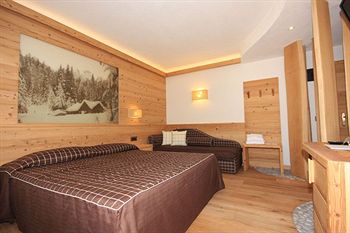 Imagen de los exteriores del Hotel Park Sport. Foto 8