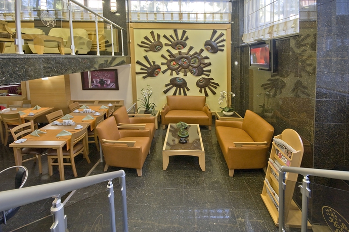 Imagen del bar/restaurante del Hotel Park Star Taksim. Foto 2