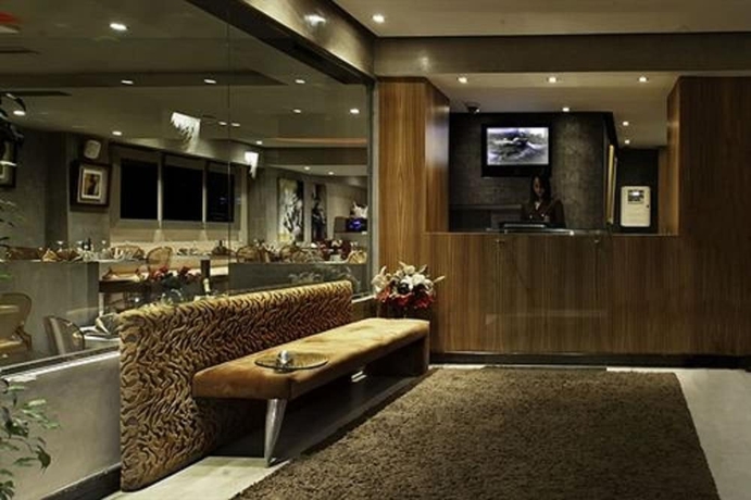 Imagen de los interiores del Hotel Park Suites and Spa. Foto 18