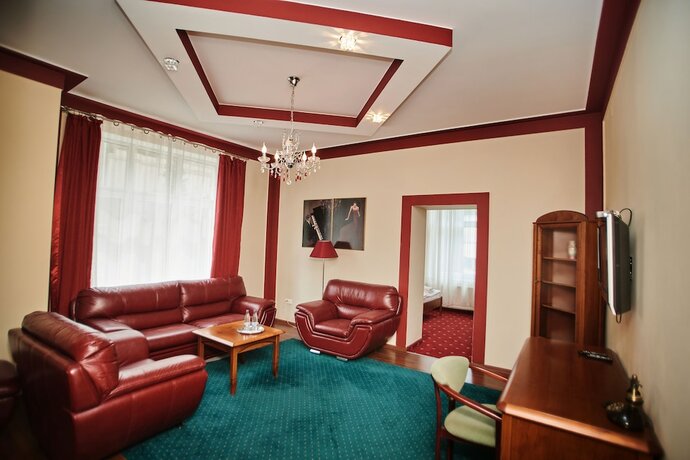Imagen de la habitación del Hotel Park, Swidnica. Foto 14