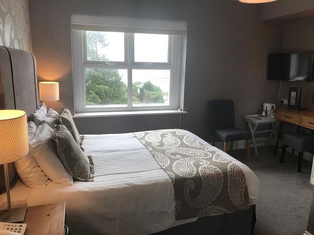 Imagen de la habitación del Hotel Park Tenby. Foto 10