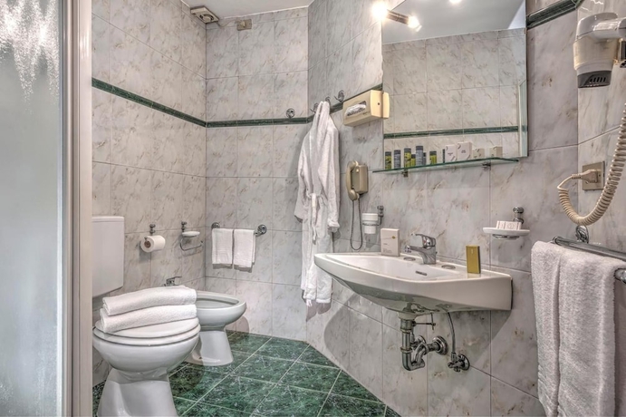 Imagen de la habitación del Hotel Park Terme. Foto 10