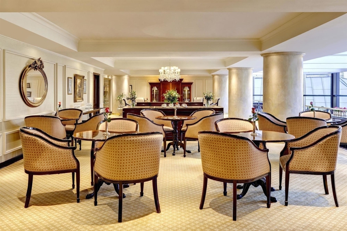 Imagen del bar/restaurante del Hotel Park Tower, A Luxury Collection , Buenos Aires. Foto 4