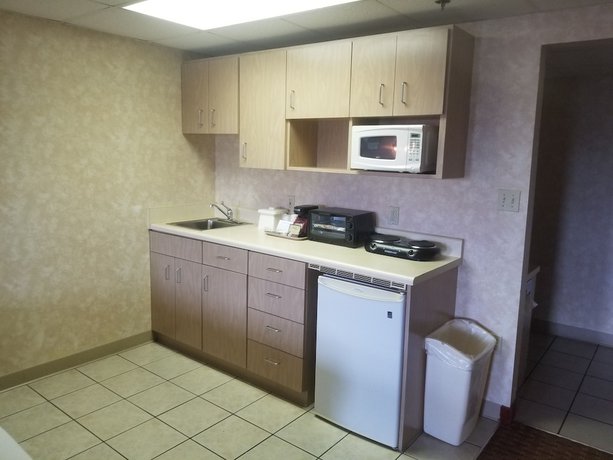Imagen de la habitación del Hotel Park Tower Inn. Foto 17