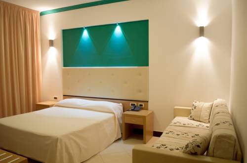 Imagen de la habitación del Hotel Park Tyrrenian. Foto 9