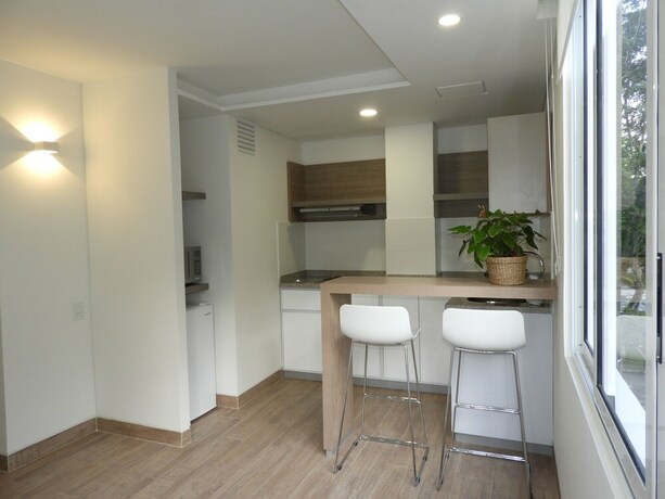 Imagen de la habitación del Hotel Park V & Suites. Foto 21