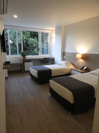 Imagen de la habitación del Hotel Park V & Suites. Foto 24