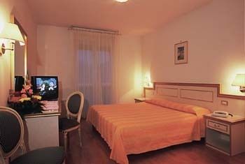 Imagen de la habitación del Hotel Park Venezia. Foto 6