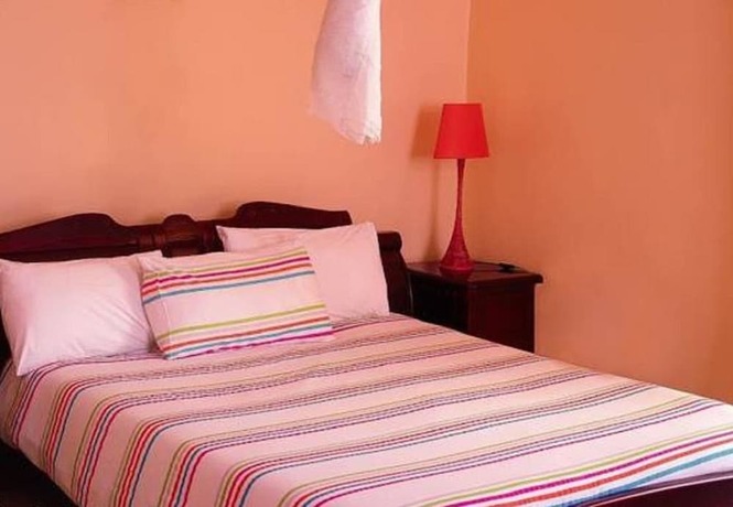 Imagen de la habitación del Hotel Park View Courts. Foto 9