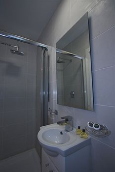 Imagen de la habitación del Hotel Park View, Haringey. Foto 14