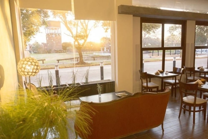 Imagen del bar/restaurante del Hotel Park View and Residences. Foto 3