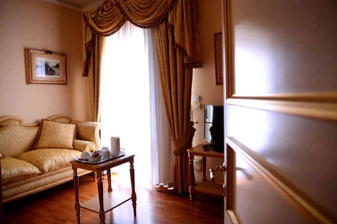 Imagen de la habitación del Hotel Park Villa Ariston. Foto 11