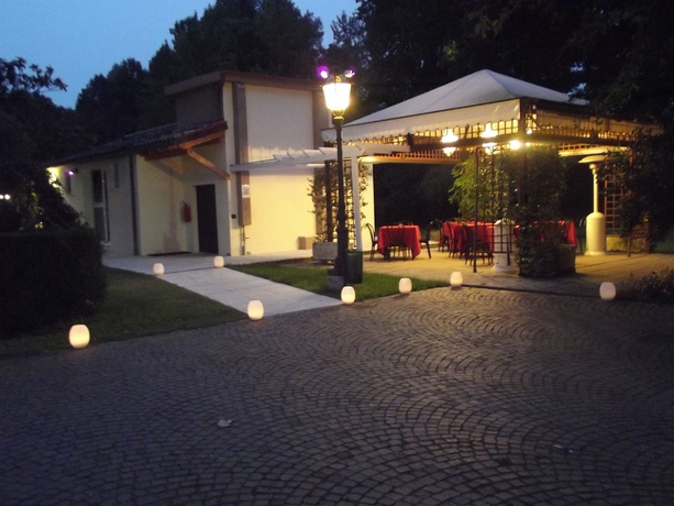 Imagen de los exteriores del Hotel Park Villa Giustinian. Foto 12