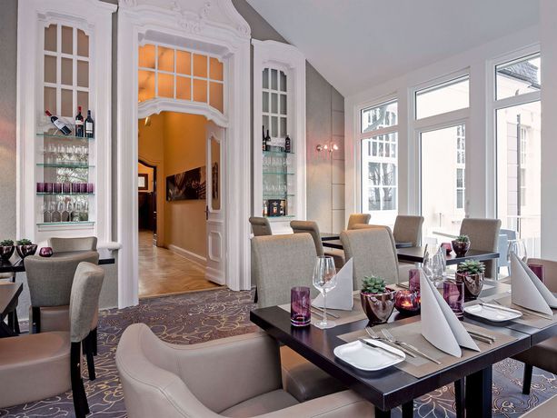 Imagen del bar/restaurante del Hotel Park Villa, Wuppertal. Foto 5