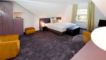 Imagen de la habitación del Hotel Park Villa, Wuppertal. Foto 7
