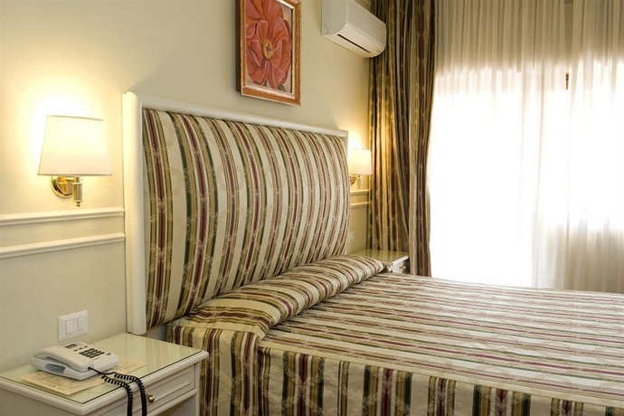 Imagen de la habitación del Hotel Park Villaferrata. Foto 6