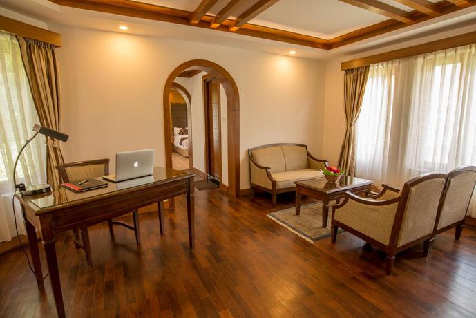 Imagen de los interiores del Hotel Park Village Hotel & Resort. Foto 8