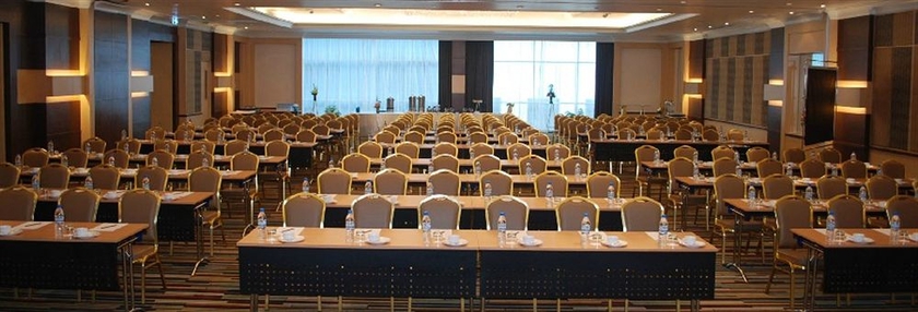 Imagen de los interiores del Hotel Park Village Rama Ii. Foto 7