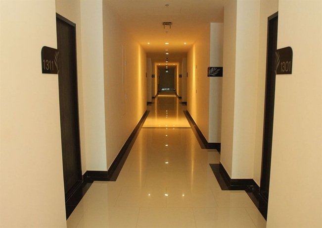 Imagen de los interiores del Hotel Park Village Rama Ii. Foto 8