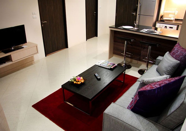 Imagen de los interiores del Hotel Park Village Rama Ii. Foto 10