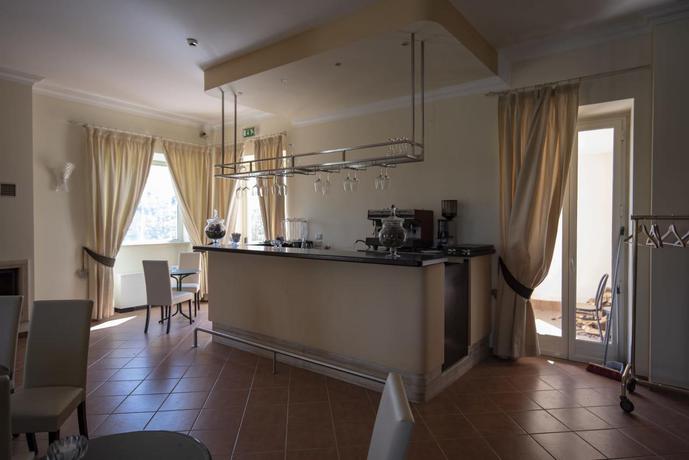 Imagen del bar/restaurante del Hotel Park Villamaria. Foto 5