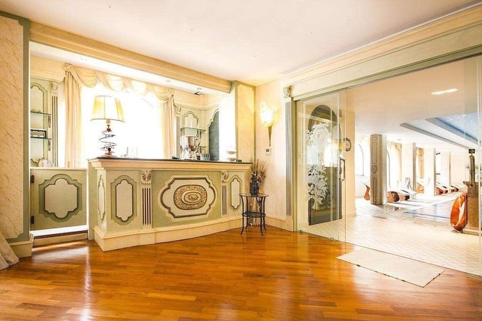 Imagen de los interiores del Hotel Park Ville Montefiori. Foto 18