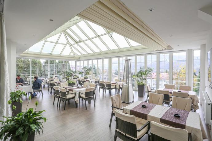 Imagen de los exteriores del Hotel Park Vogošća. Foto 10