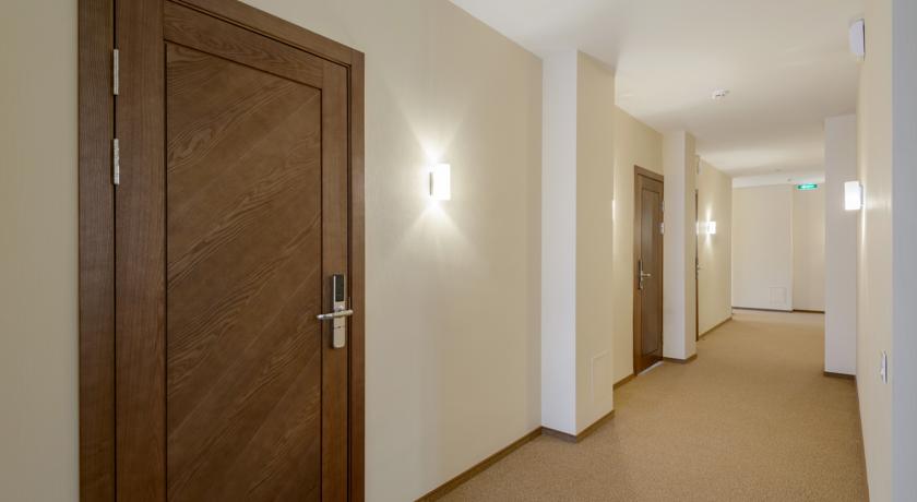 Imagen de los interiores del Hotel Park Wood. Foto 8
