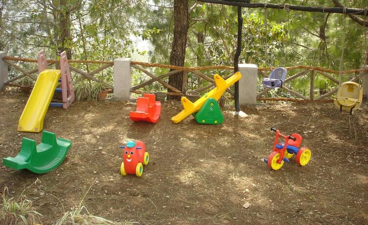 Imagen general del Hotel Park Woods Shoghi. Foto 18