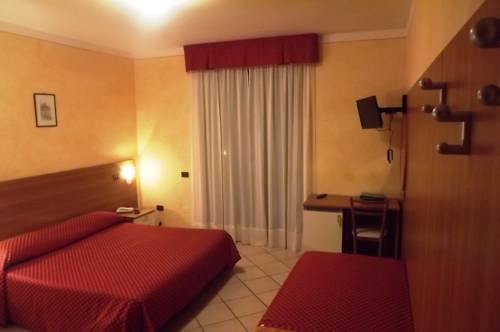 Imagen de la habitación del Hotel Park Zanzanù. Foto 10