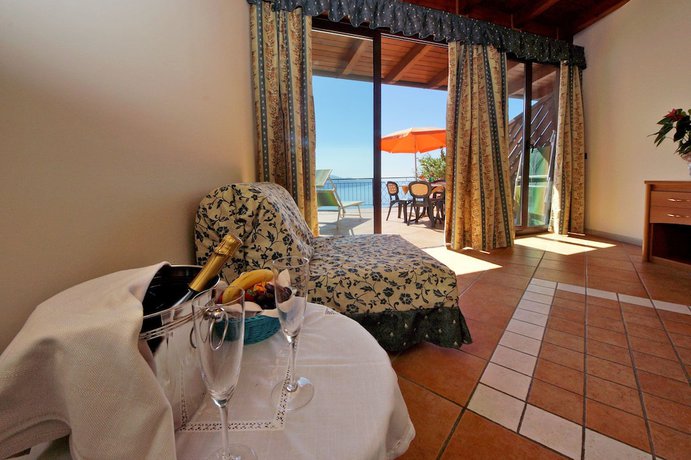 Imagen de la habitación del Hotel Park Zanzanù. Foto 14