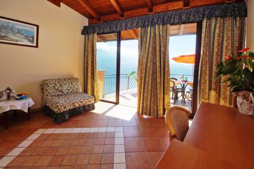Imagen de la habitación del Hotel Park Zanzan&ugrave;, Tignale. Foto 7