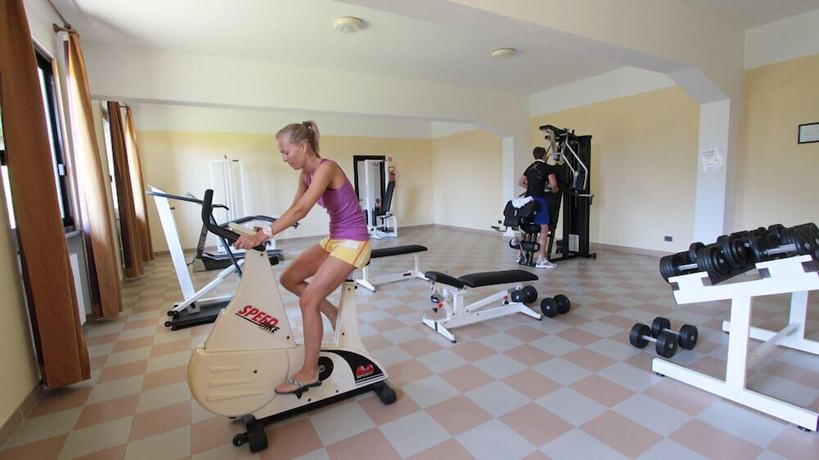 Imagen de los interiores del Hotel Park Zanzan&ugrave;, Tignale. Foto 17