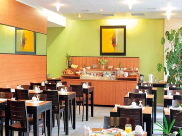 Imagen general del Hotel Park & Suites Elegance Grenoble. Foto 2