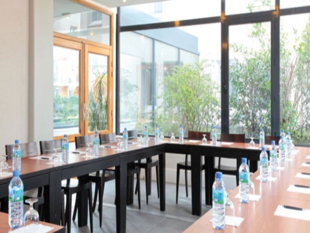 Imagen general del Hotel Park & Suites Elegance Grenoble. Foto 3