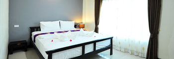 Imagen de la habitación del Hotel Park and Pool Resort. Foto 2