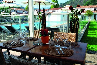 Imagen de los interiores del Hotel Park y Suites Village Cannes-mandelieu. Foto 4
