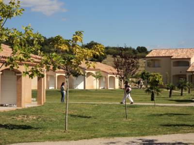 Imagen general del Hotel Park y suites Village Gorges De L'herault - Cevennes. Foto 2