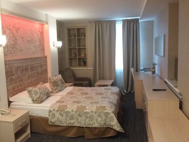 Imagen de la habitación del Hotel Park-Malikon. Foto 11