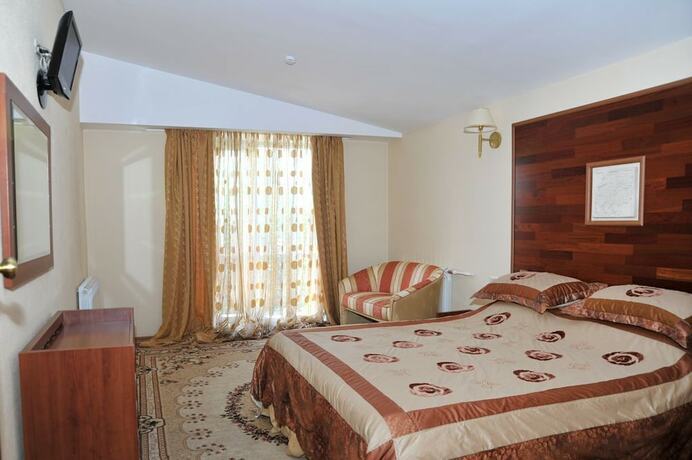 Imagen de la habitación del Hotel Park-Malikon. Foto 13