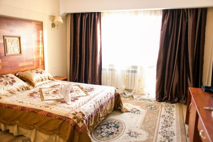 Imagen de la habitación del Hotel Park-Malikon. Foto 17