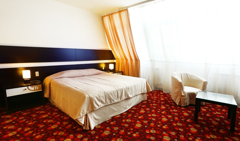 Imagen de la habitación del Hotel Parkcity. Foto 2