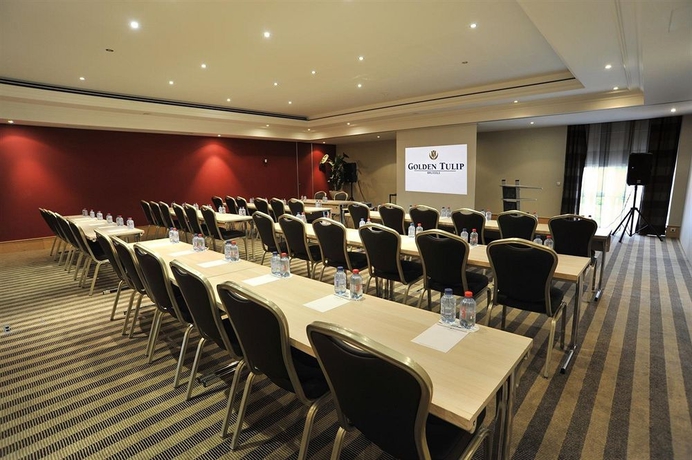 Imagen de los interiores del Hotel Parker Brussels Airport. Foto 10