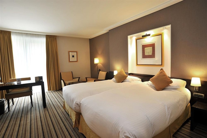 Imagen de la habitación del Hotel Parker Brussels Airport. Foto 8
