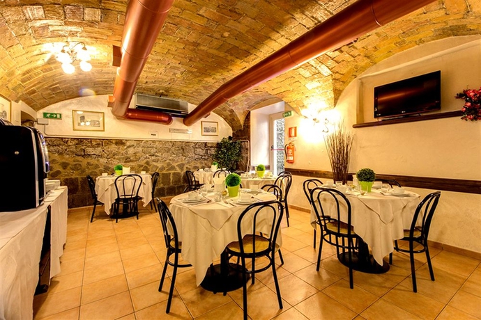 Imagen del bar/restaurante del Hotel Parker. Foto 3